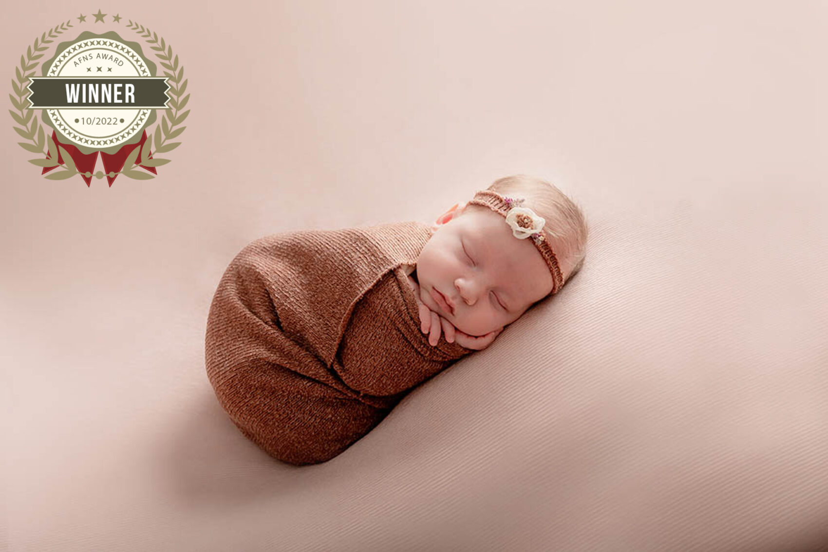Newbornfotograaf te klundert, geposeerd en lifestyle