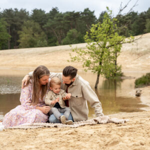 Familiefoto voorbeelden van leonie van den Udenhout fotografie en andere Fotografie diensten Zevenbergen